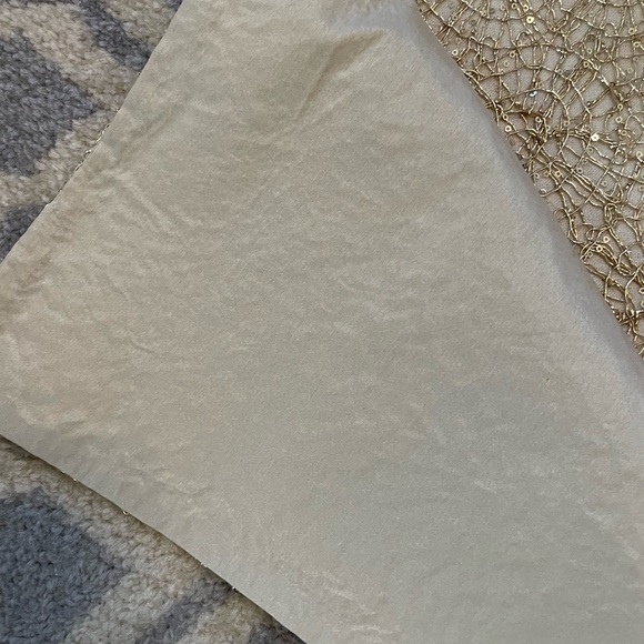 Gold placemats set - Picture 6 of 6